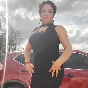 Meet your Posher, Norma